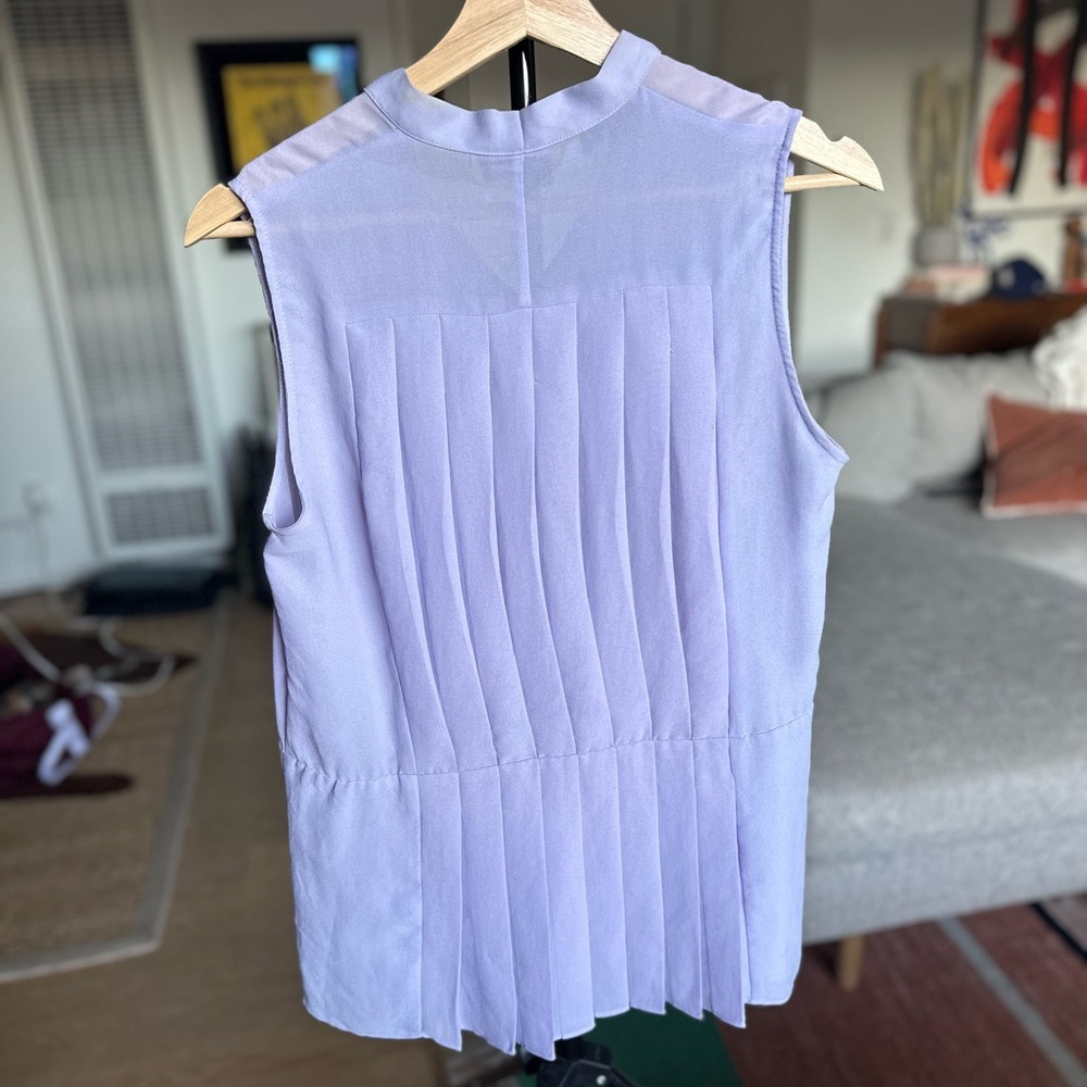 Lilac Sleeveless Blouse by Love Moschino Size 8 - Picture 3 of 3